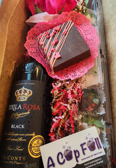 Large Treat Box w/ wine ($75)